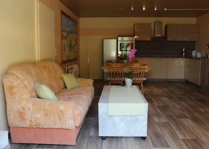 Im Gruenen Diesbar-Seusslitz